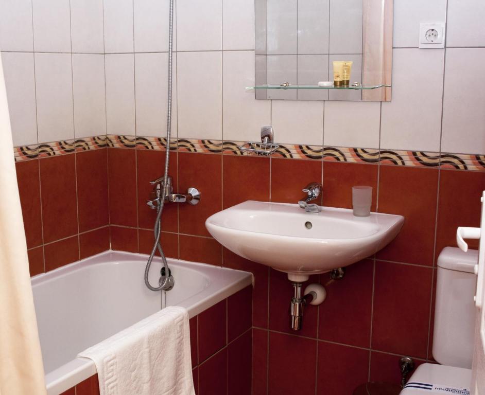 Wien Hotel リヴィウ 部屋 写真