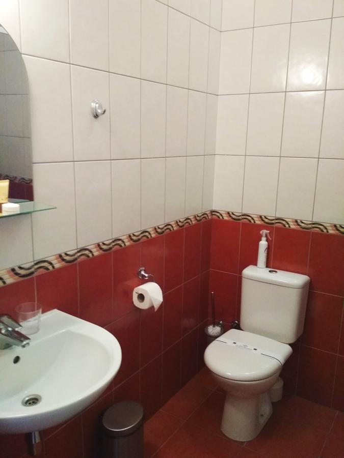 Wien Hotel リヴィウ エクステリア 写真